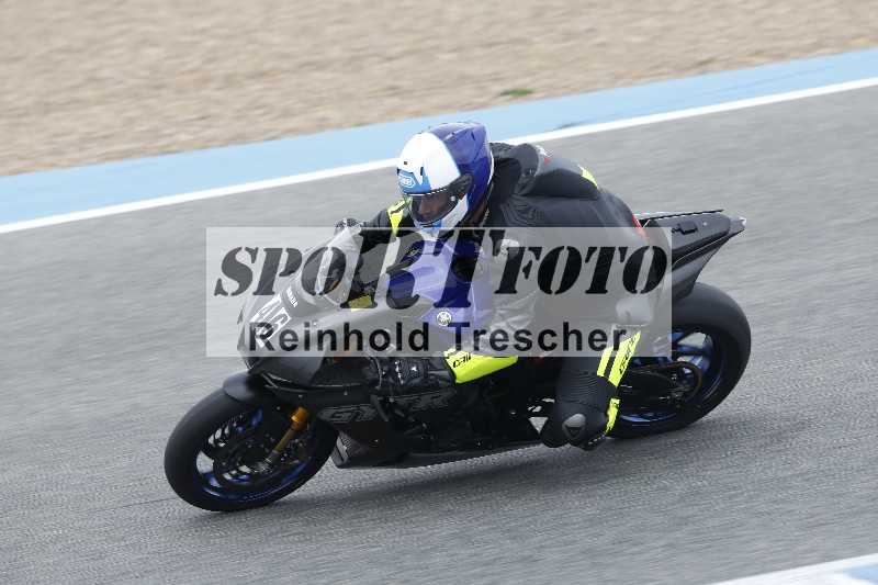 /02 28.-31.01.2025 Moto Center Thun Jerez/gruen-green/46